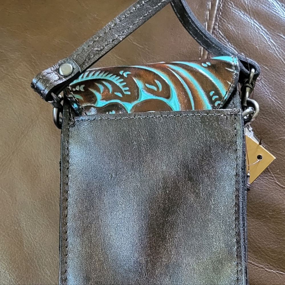 Patricia Nash Crossbody Phone Case/Wallet - Picture 2 of 5